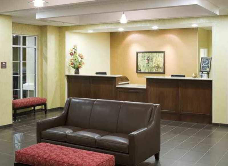 Homewood Suites By Hilton Fresno Airport/קלוביס מראה חיצוני תמונה